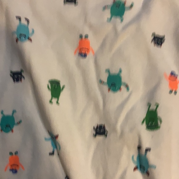 NWT CARTER’s snap button up pajamas. 9M. Never worn - Picture 4 of 5